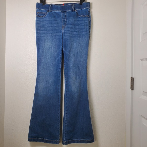 Spanx Flare Jeans Medium Wash High Rise Pull On Compression Denim Size Large - Picture 13 of 13